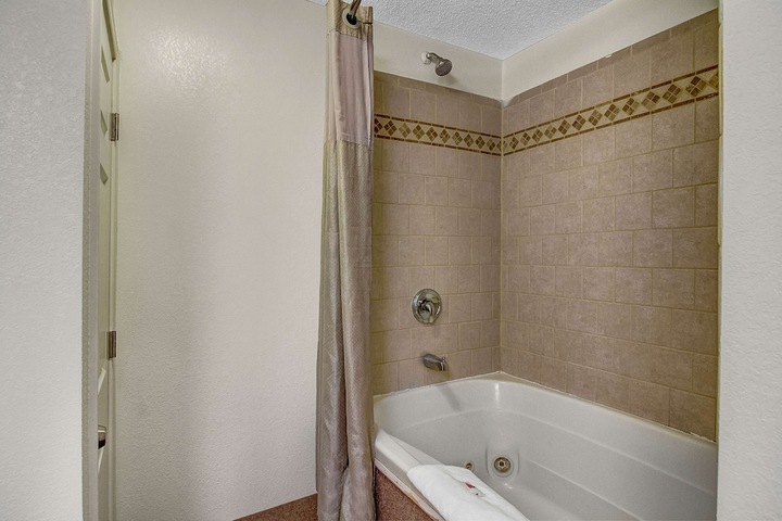 Room 20 of 41