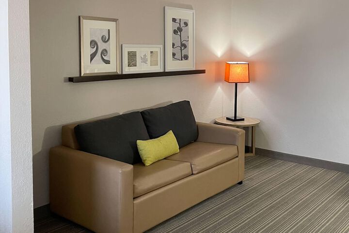 Country Inn & Suites by Radisson Merrillville, IN