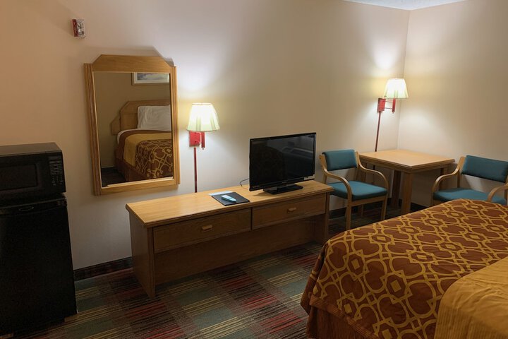 Budgetinn & Suites