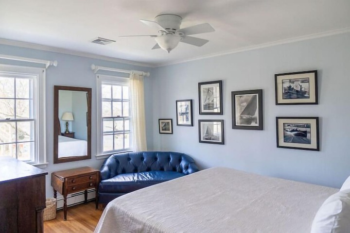 Room 13 of 26