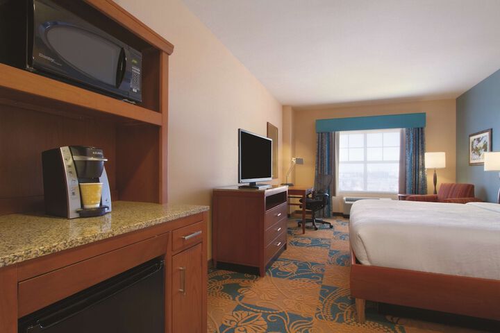 Room 22 of 37