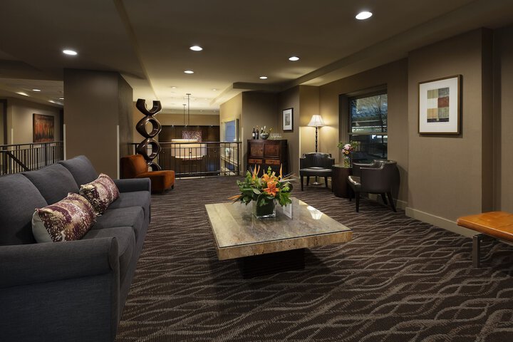 Hotel Interior 10 of 34