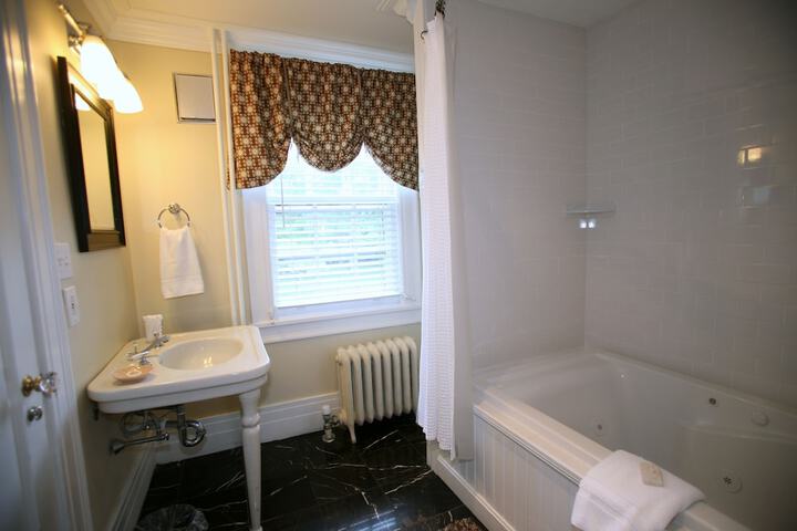 Room 20 of 75