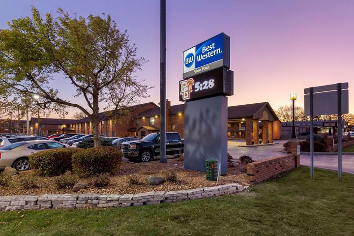 Hotel 3 of 42