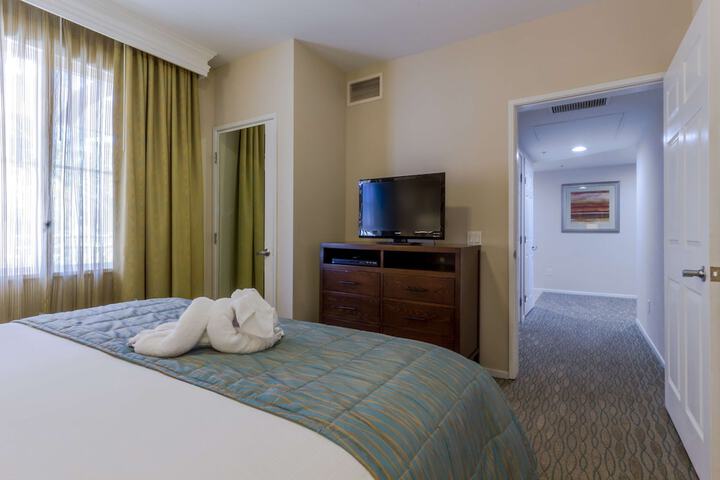 Room 58 of 105