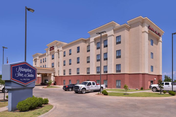 Hotel 2 of 32