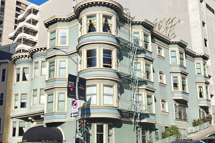 Nob Hill Inn