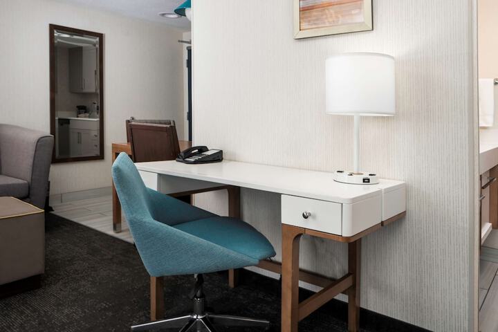 Room 61 of 103