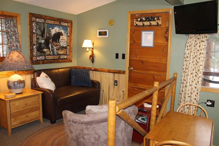 Room 85 of 182