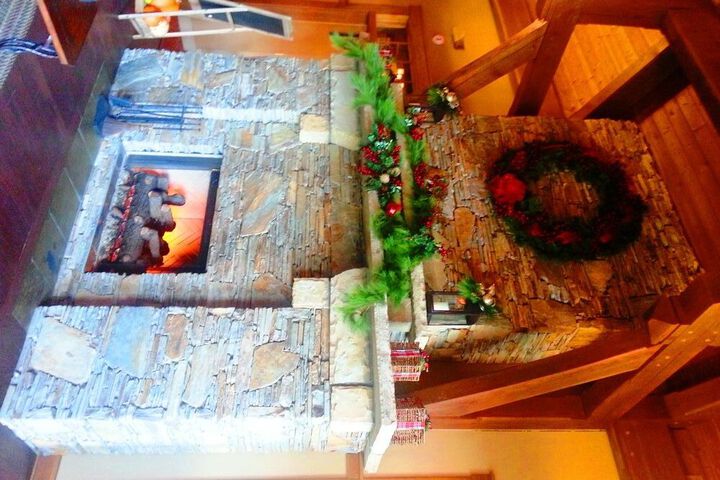 REDTAIL MOUNTAIN RESORT