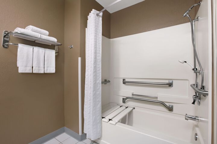 Room 20 of 40