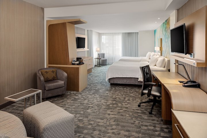 Room 20 of 38