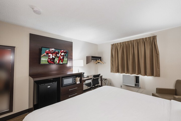 Room 16 of 29