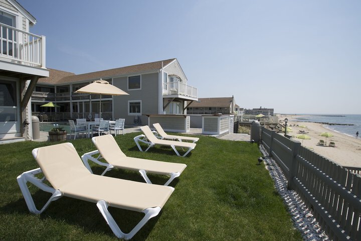 The Corsair & Cross Rip Oceanfront Resort