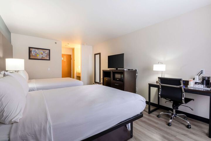 Room 21 of 36
