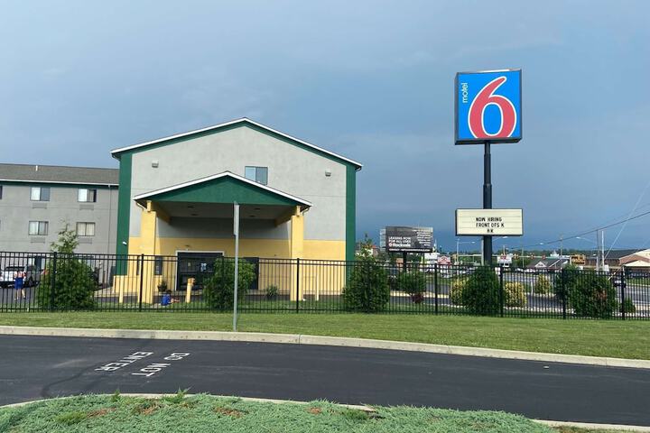 Hotel 5 of 24