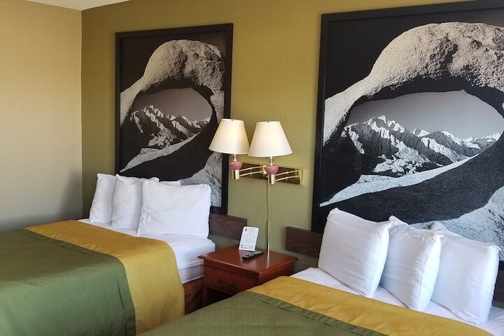 Room 28 of 39