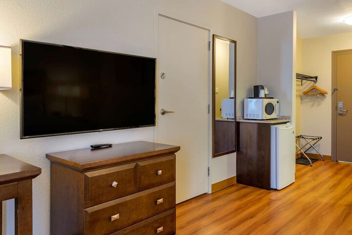 Room 46 of 67