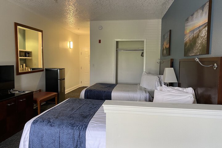 Room 63 of 76