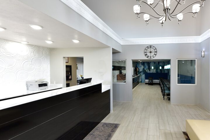 Hotel Interior 10 of 57