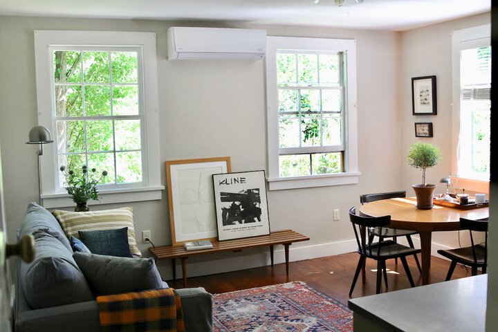 Room 10 of 26