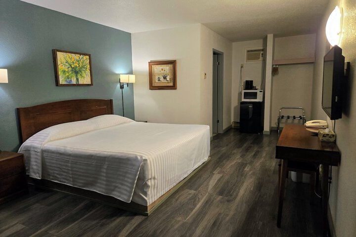 Room 39 of 53