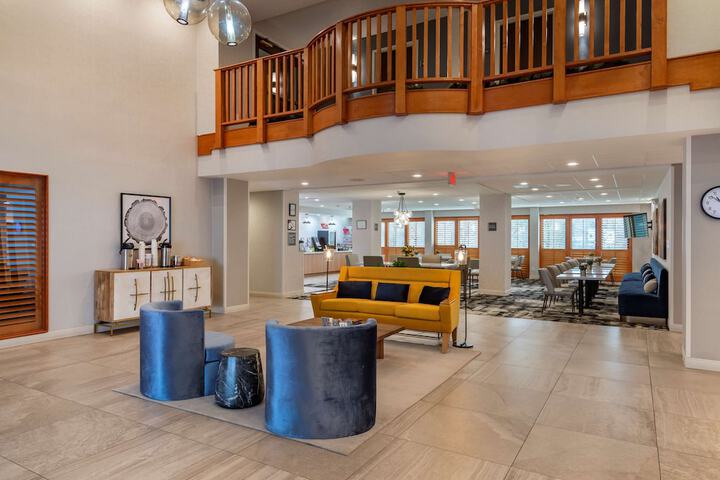 Best Western Plus Dalton Inn