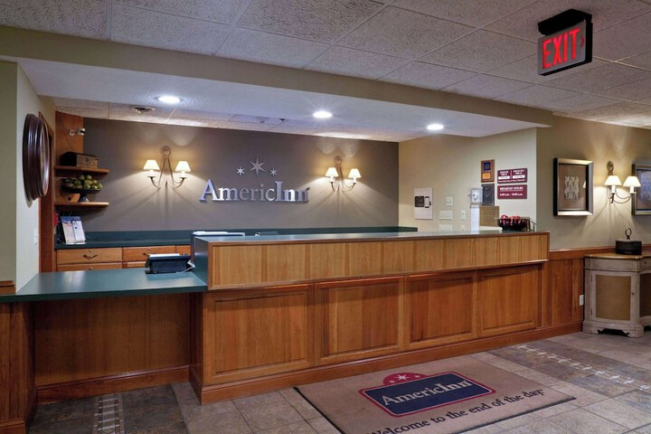 Hotel Interior 11 of 49