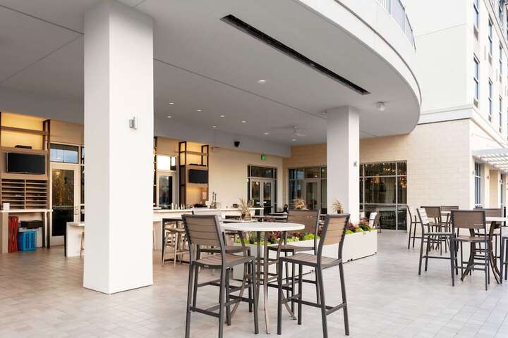 Terrace/Patio 43 of 44