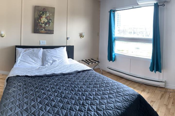 Room 22 of 71