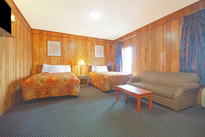 Room 26 of 92