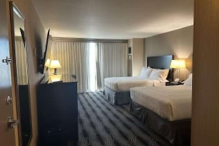 The Grand Laurel Hotel - Philadelphia