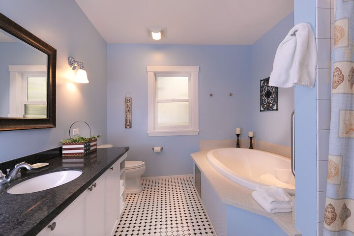 Room 15 of 125