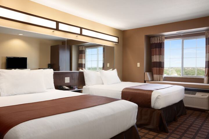 Microtel Inn & Suites by Wyndham Pearl River / Slidell