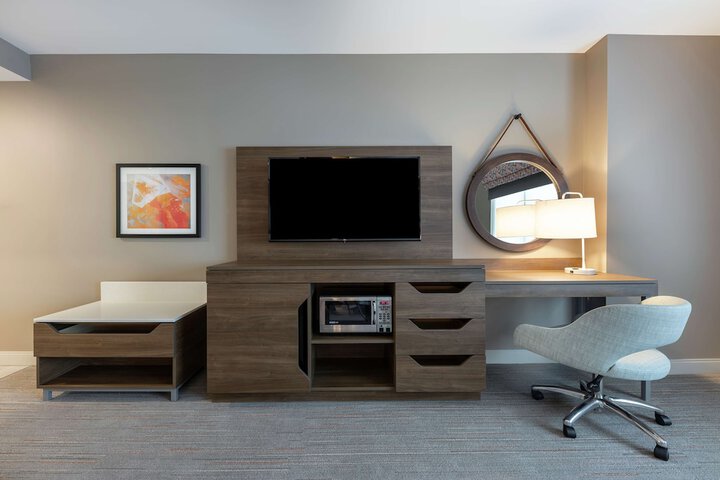 Room 26 of 47