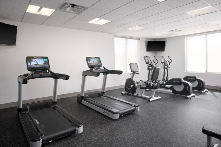 Best Western Premier Hotel at Fishers Landing