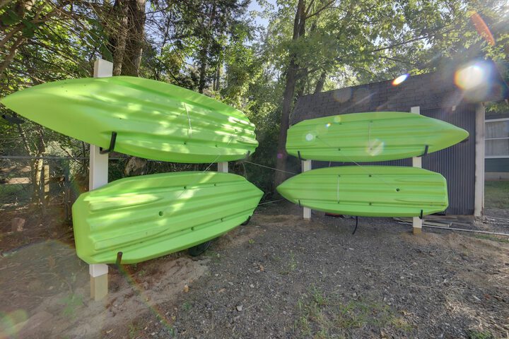 Stylish Grass Lake Retreat - Steps to Park!