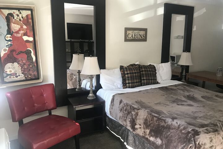 Room 29 of 70