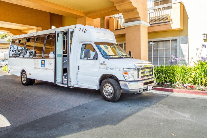 Comfort Inn and Suites San Francisco Airport North