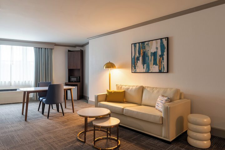 Comfort Inn & Suites Near Burke Mountain