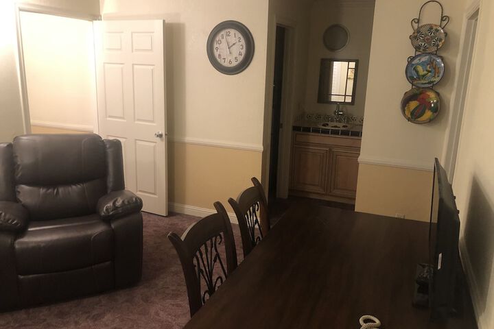 Room 32 of 57