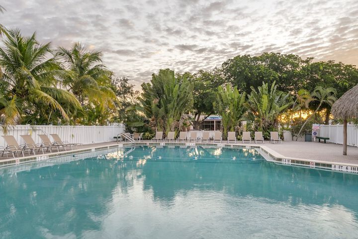 Pool 4 of 40