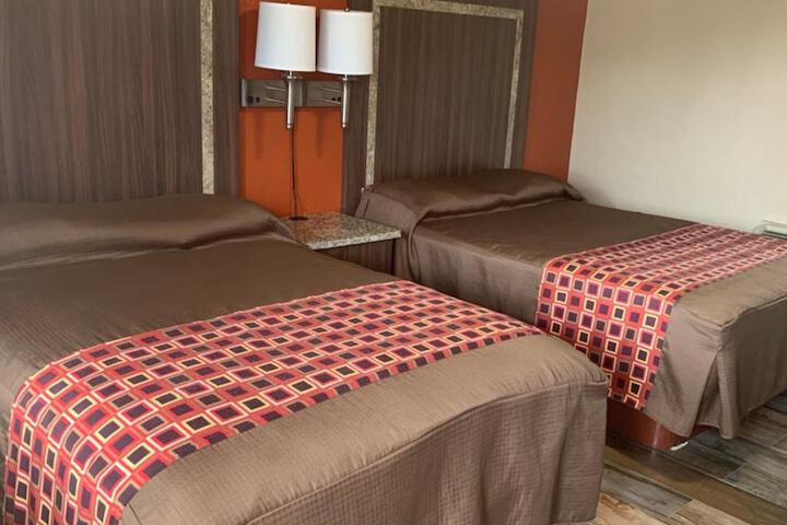 Room 14 of 30