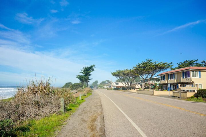 Sand Pebbles Inn