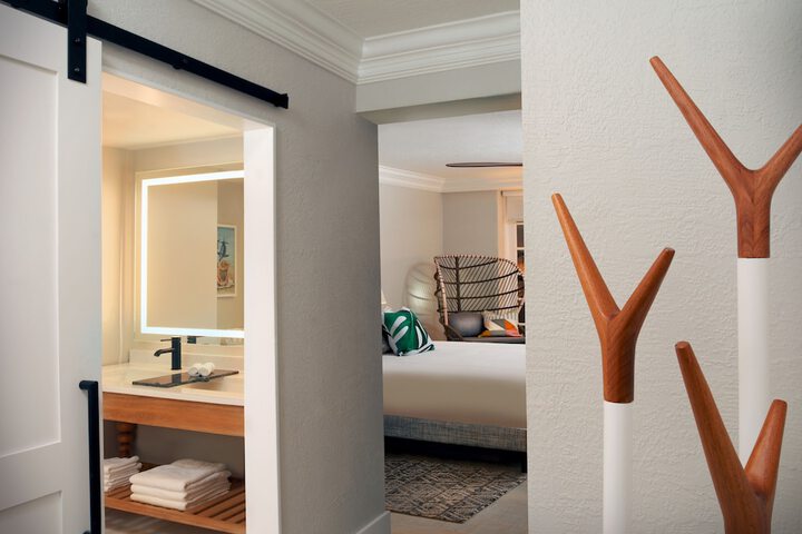 Room 19 of 44