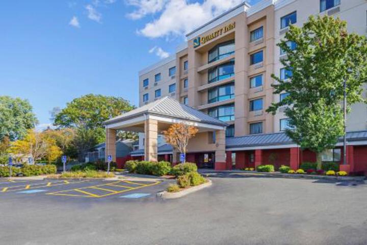 Quality Inn
