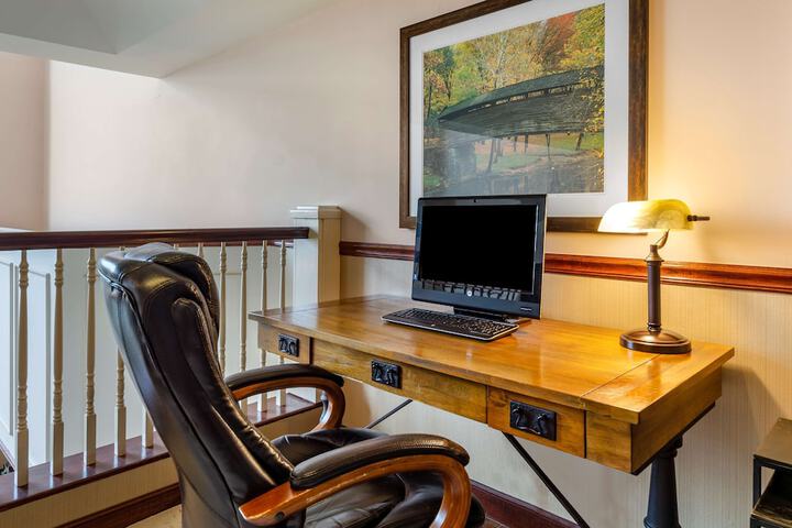 Best Western Plus Inn at Hunt Ridge