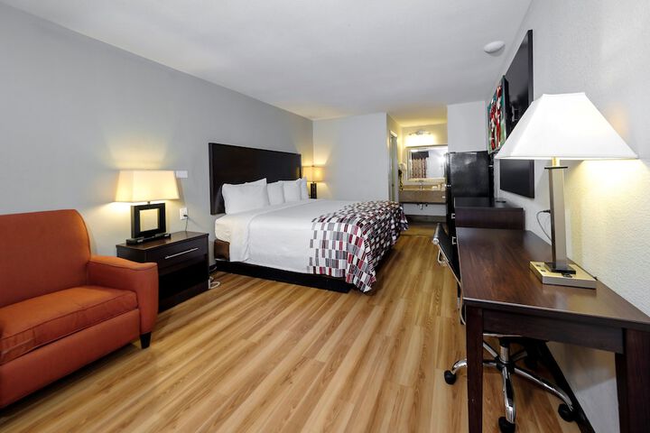 Room 42 of 49