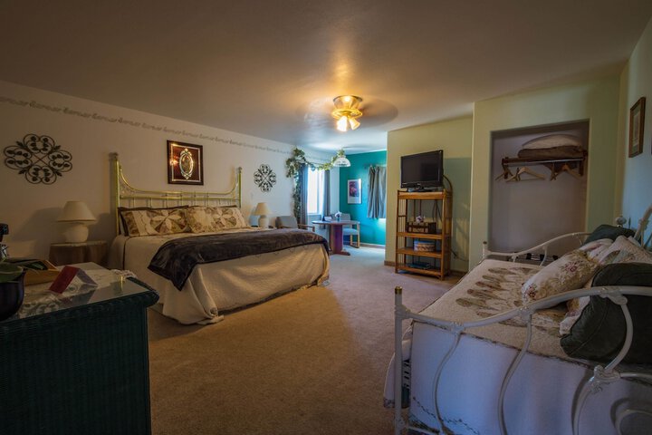 Bryce Trails Bed and Breakfast