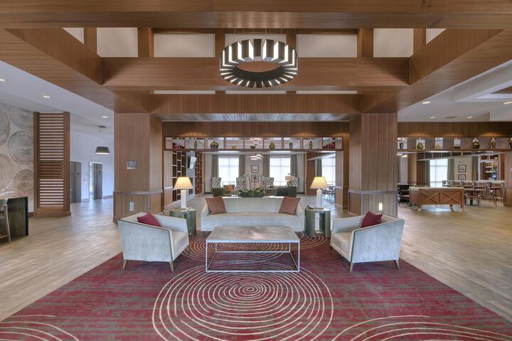 DoubleTree by Hilton Raleigh - Cary
